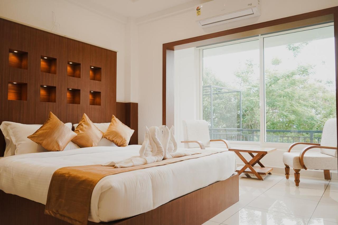 Sprise Munnar Resort And Spa Εξωτερικό φωτογραφία